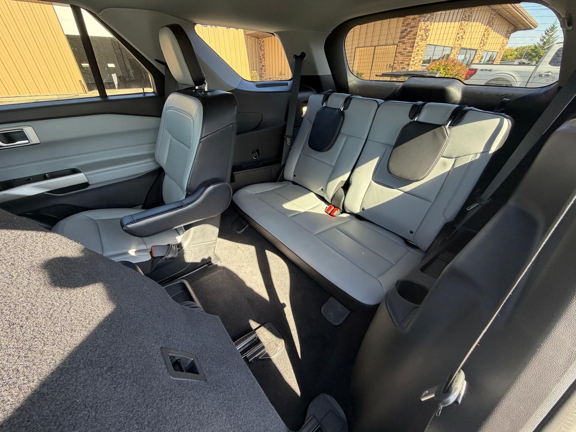 2021 Ford Explorer XLT 4WD