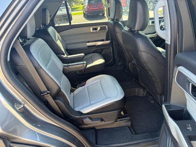 2021 Ford Explorer XLT 4WD