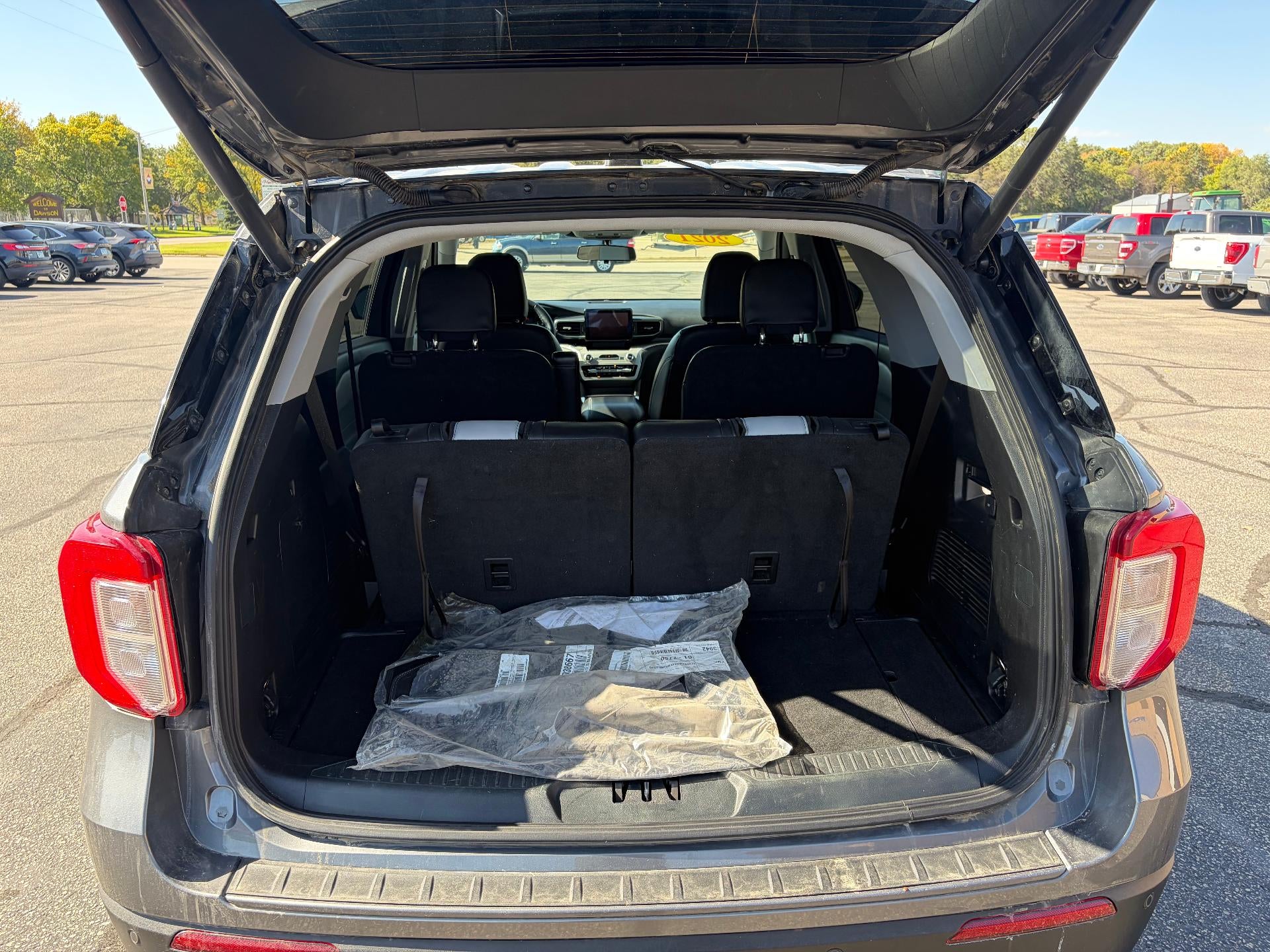2021 Ford Explorer XLT 4WD