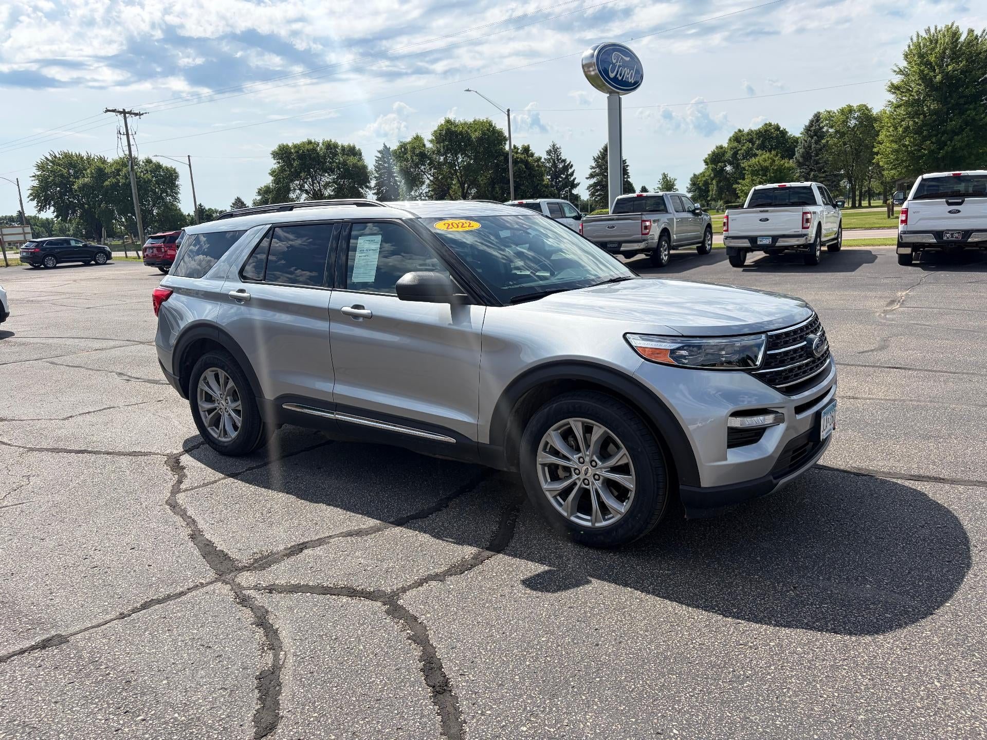 2022 Ford Explorer XLT 4WD