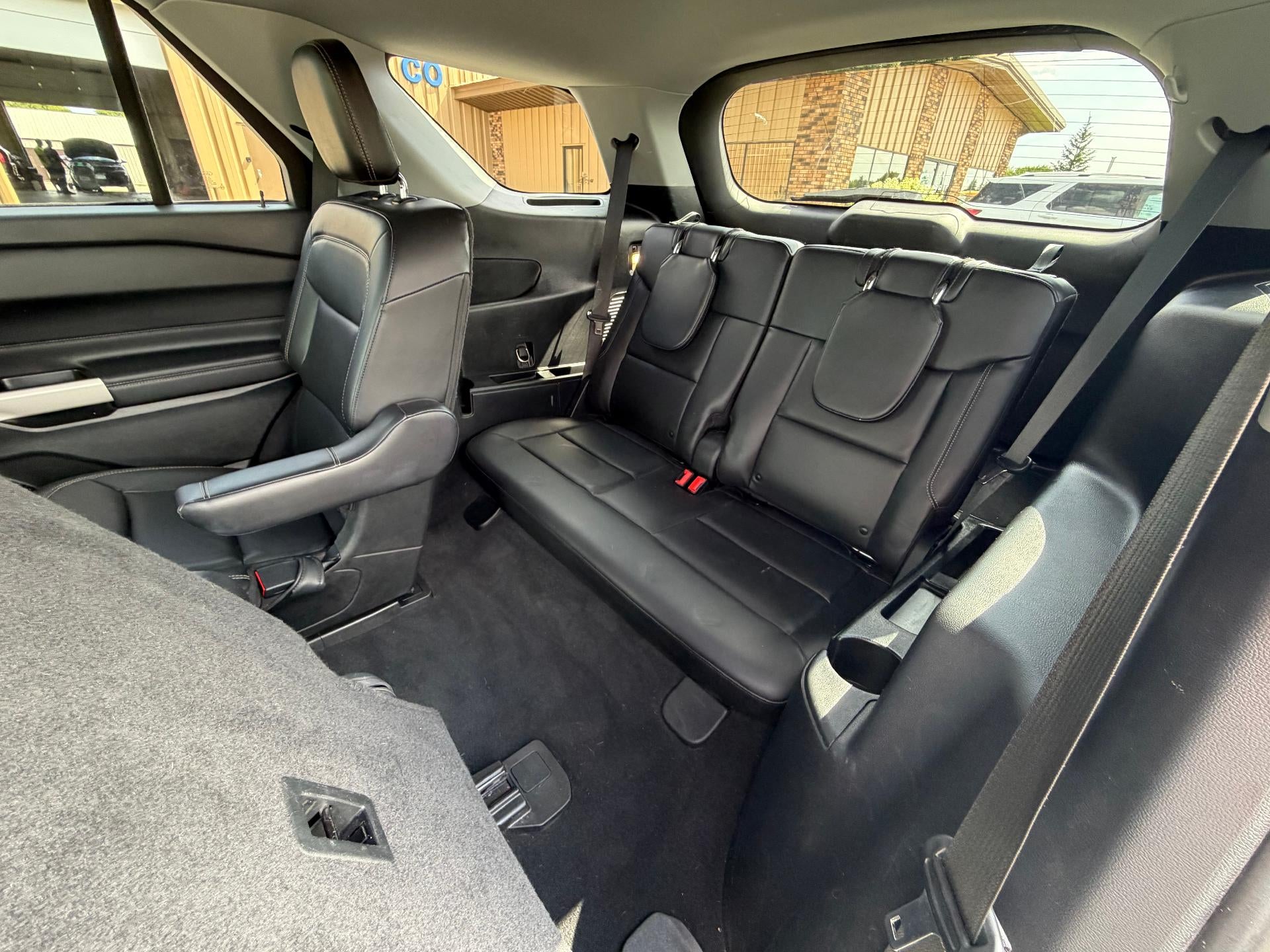 2022 Ford Explorer XLT 4WD
