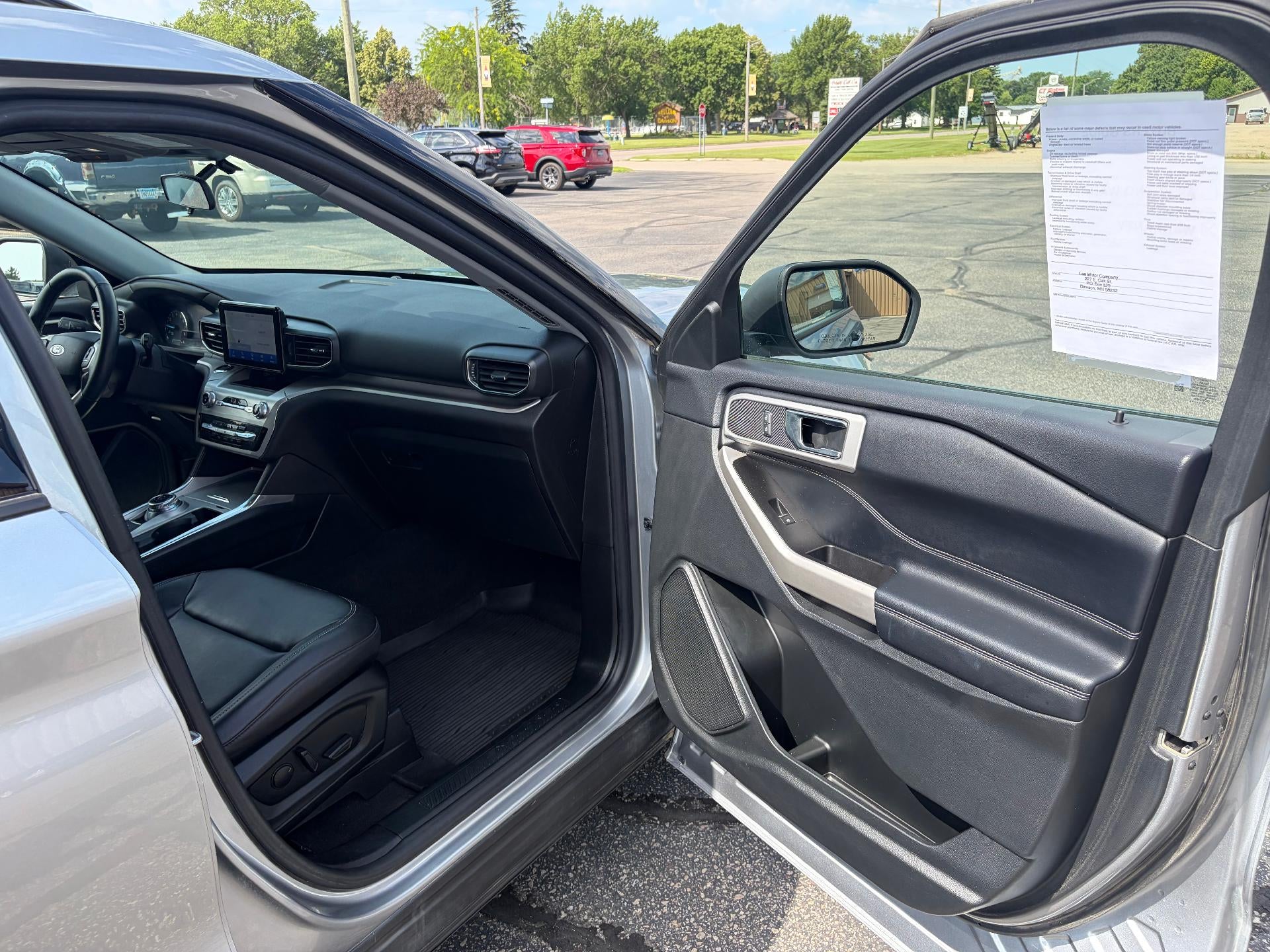 2022 Ford Explorer XLT 4WD