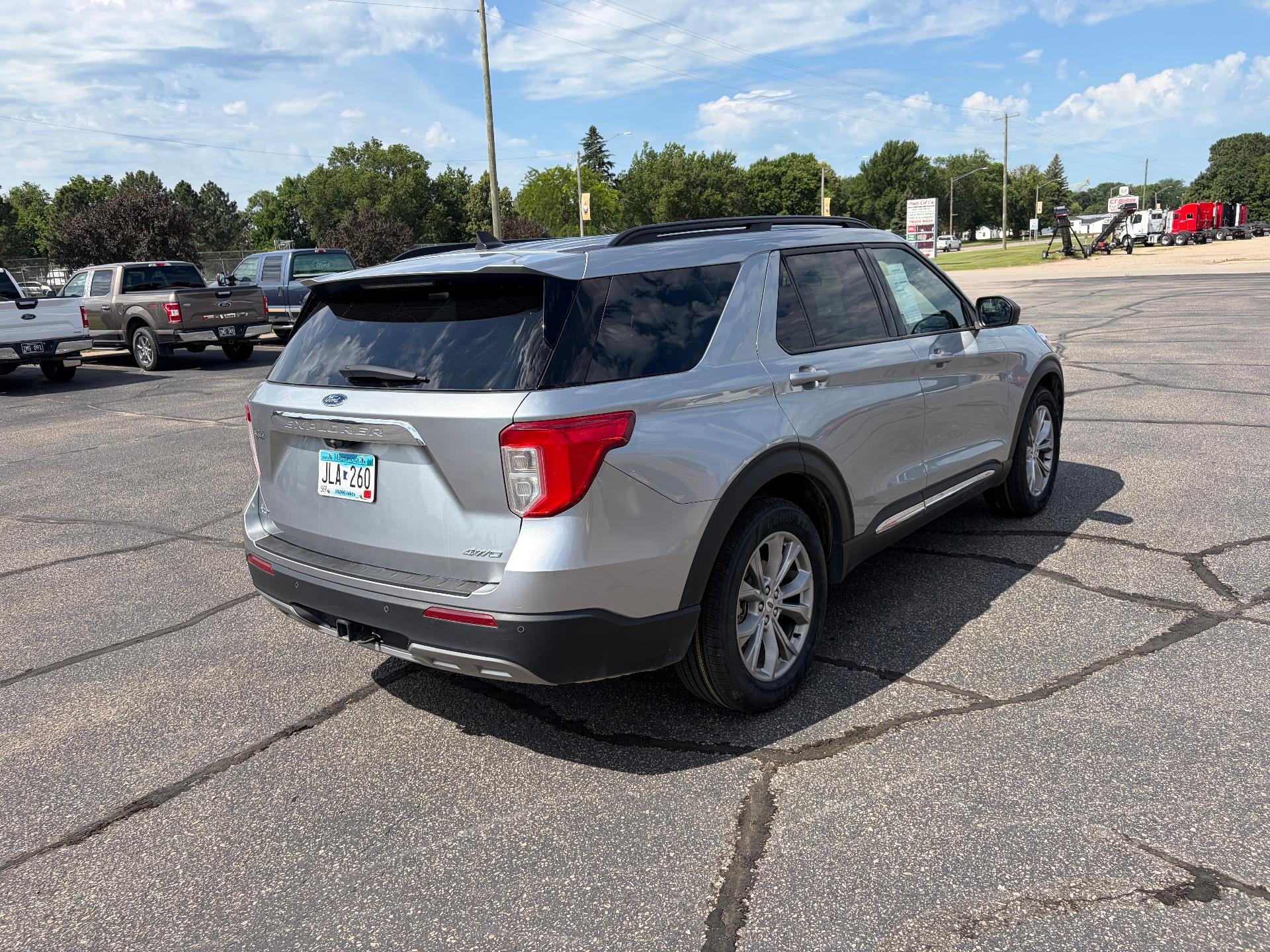 2022 Ford Explorer XLT 4WD