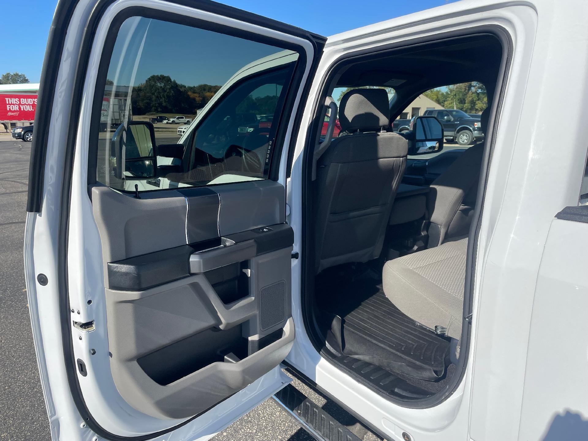 2019 Ford F-150 XLT 4WD SuperCrew 5.5' Box