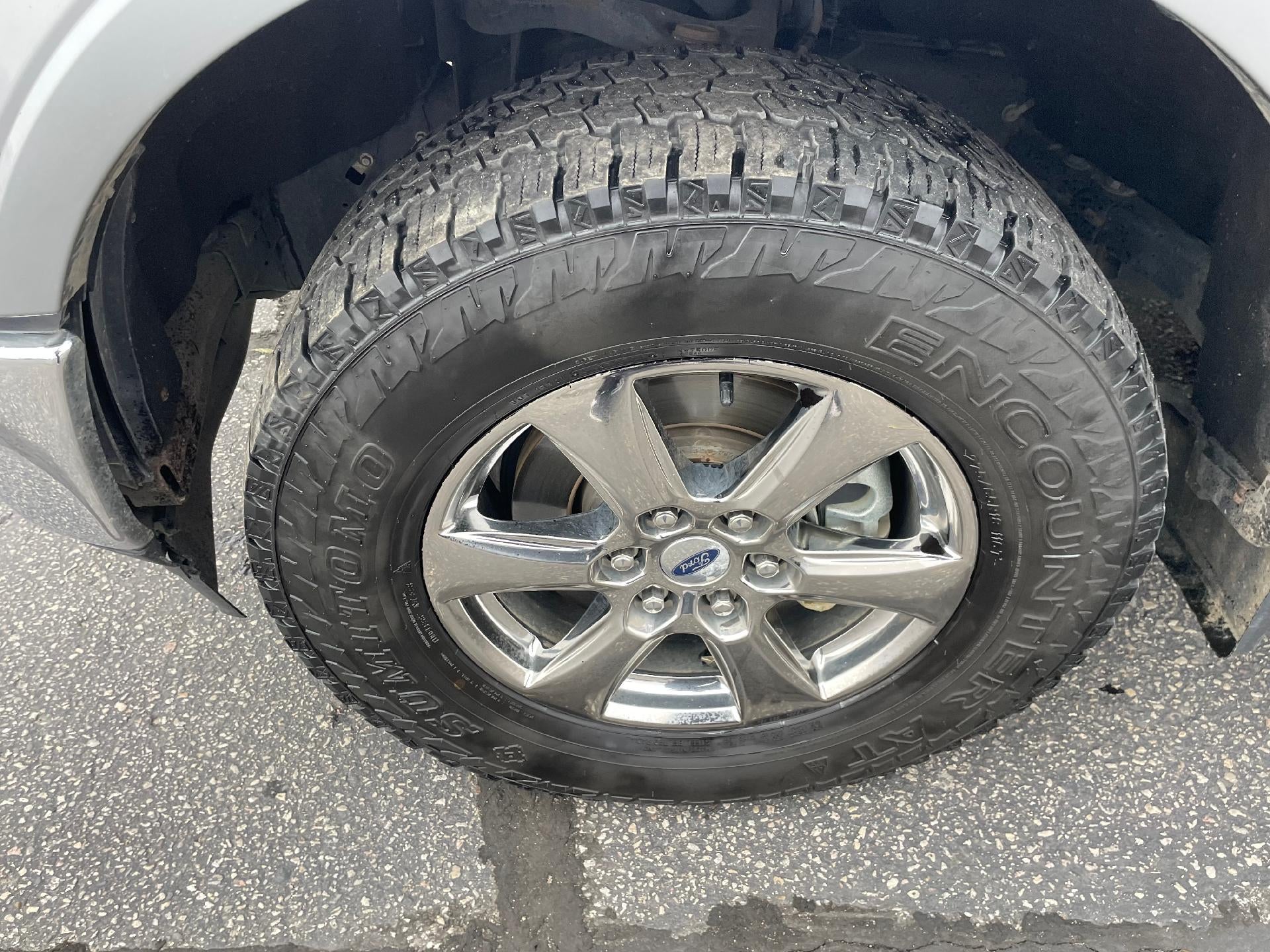 2020 Ford F-150 LARIAT 4WD SuperCrew 5.5' Box