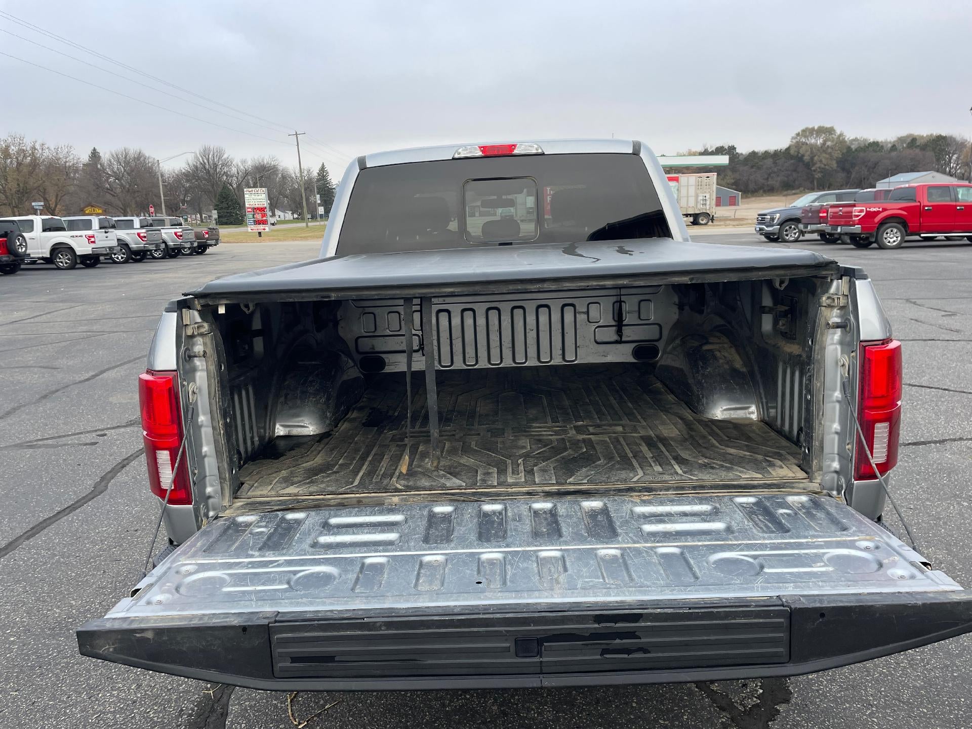 2020 Ford F-150 LARIAT 4WD SuperCrew 5.5' Box
