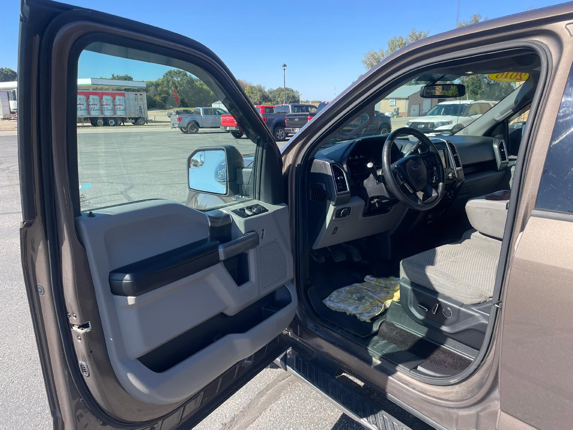 2016 Ford F-150 4WD SuperCrew 5-1/2 Ft Box XLT