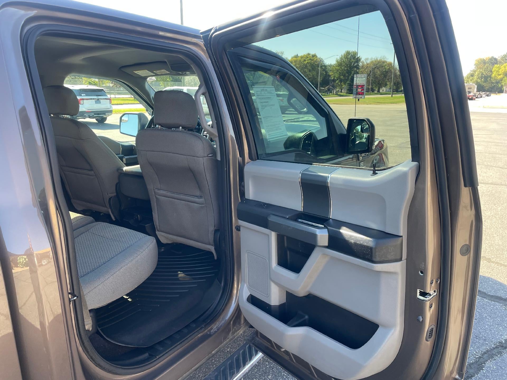 2016 Ford F-150 4WD SuperCrew 5-1/2 Ft Box XLT