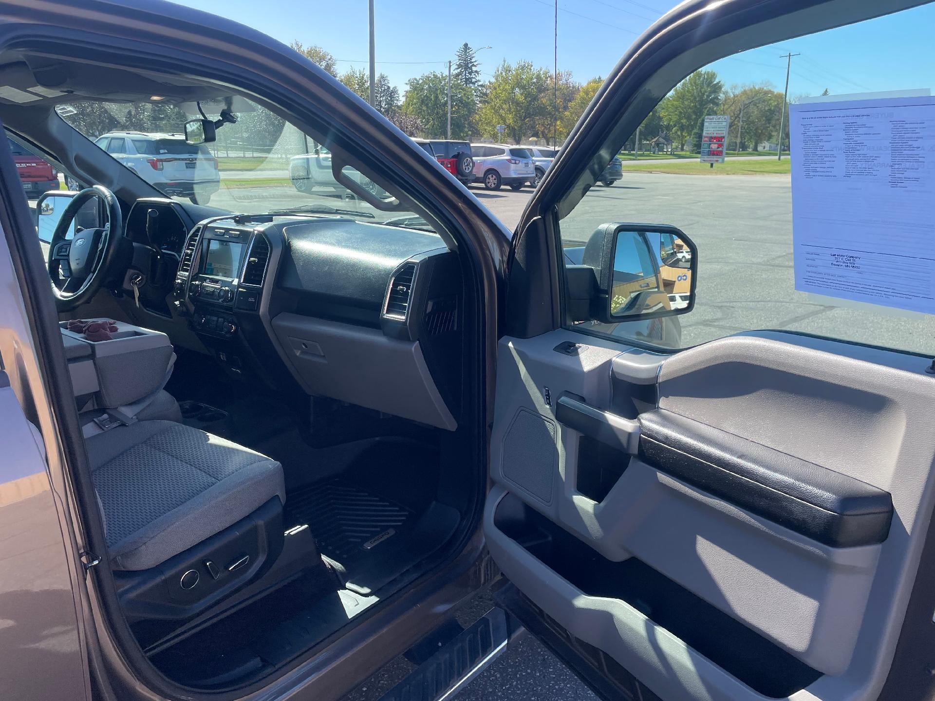 2016 Ford F-150 4WD SuperCrew 5-1/2 Ft Box XLT