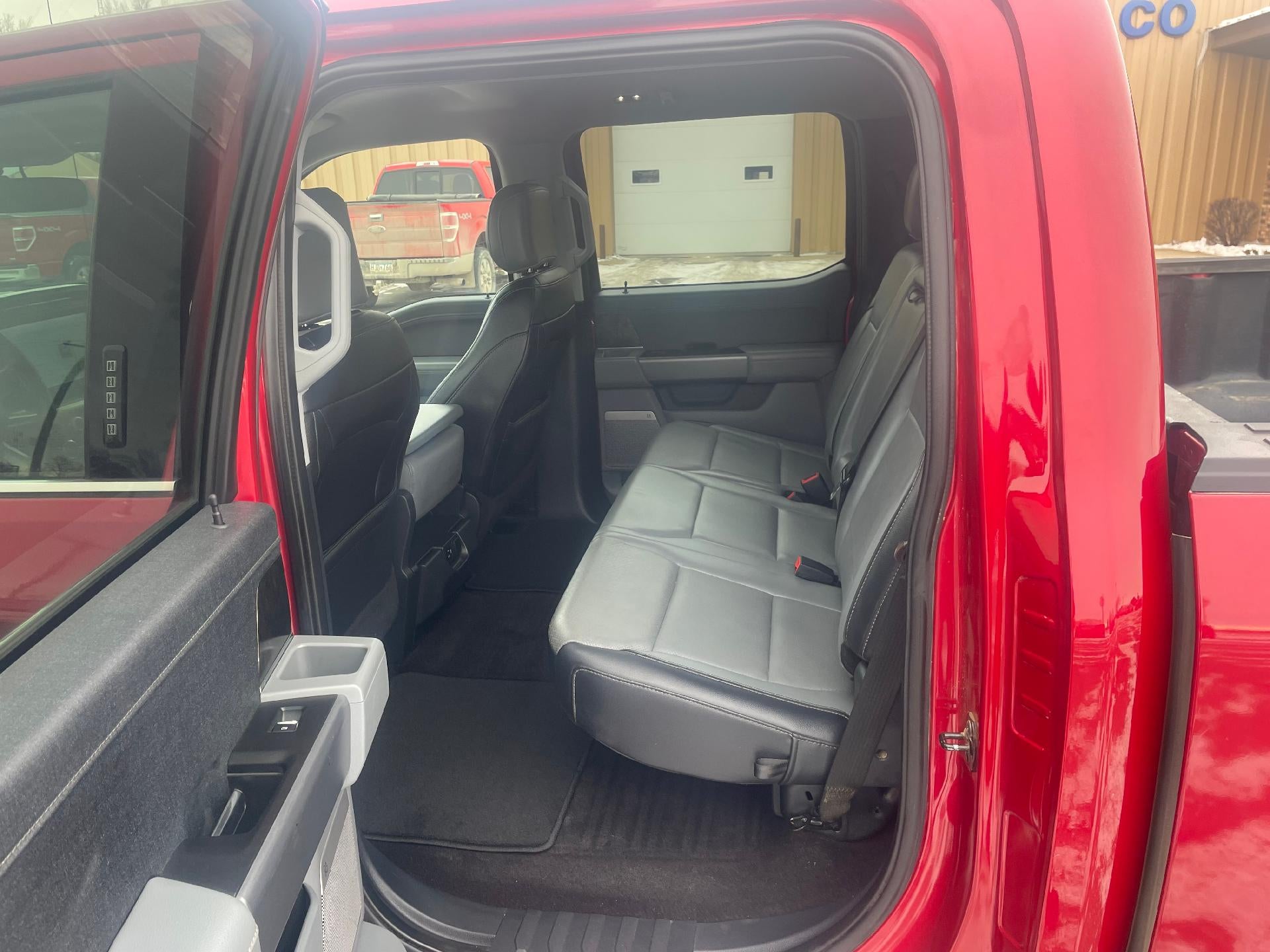 2021 Ford F-150 LARIAT 4WD SuperCrew 5.5' Box