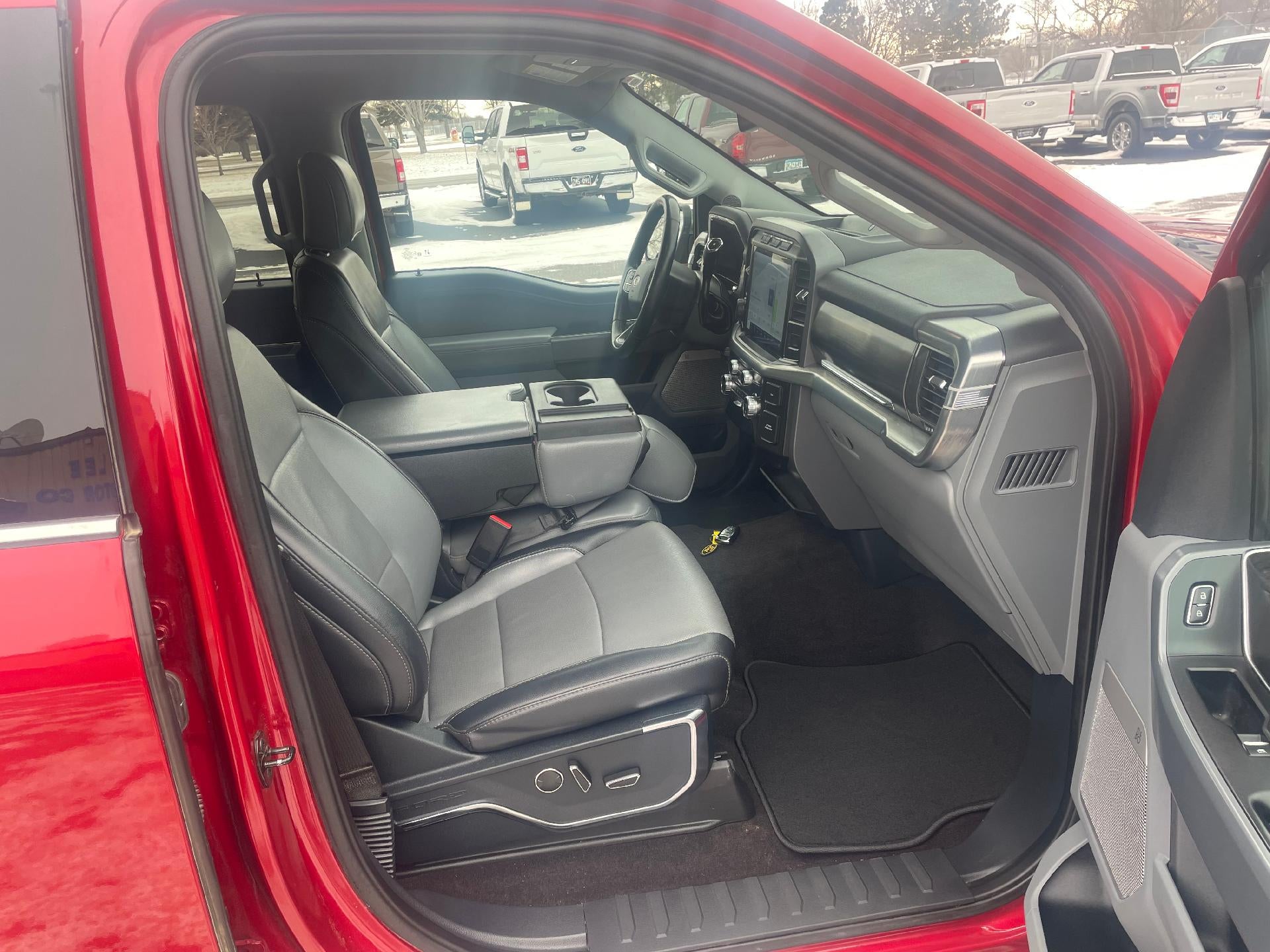 2021 Ford F-150 LARIAT 4WD SuperCrew 5.5' Box