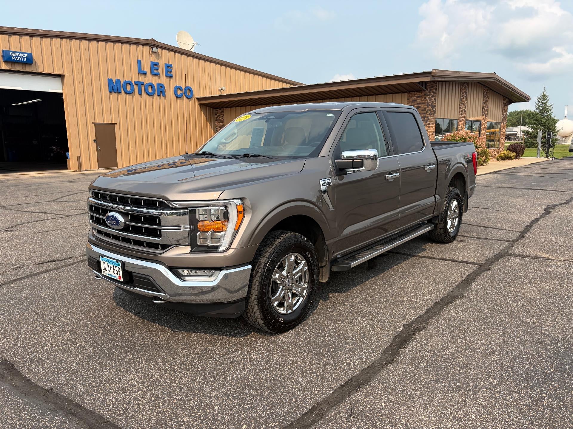 2023 Ford F-150 LARIAT 4WD SuperCrew 5.5' Box