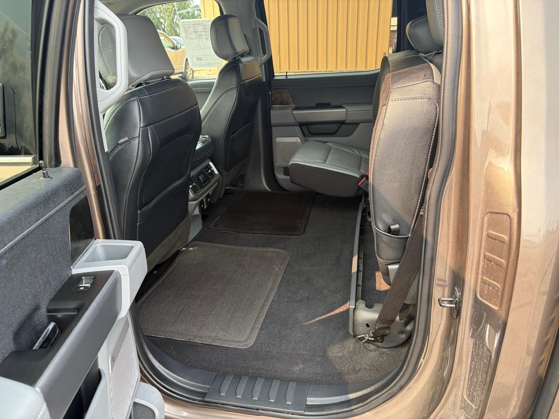 2023 Ford F-150 LARIAT 4WD SuperCrew 5.5' Box