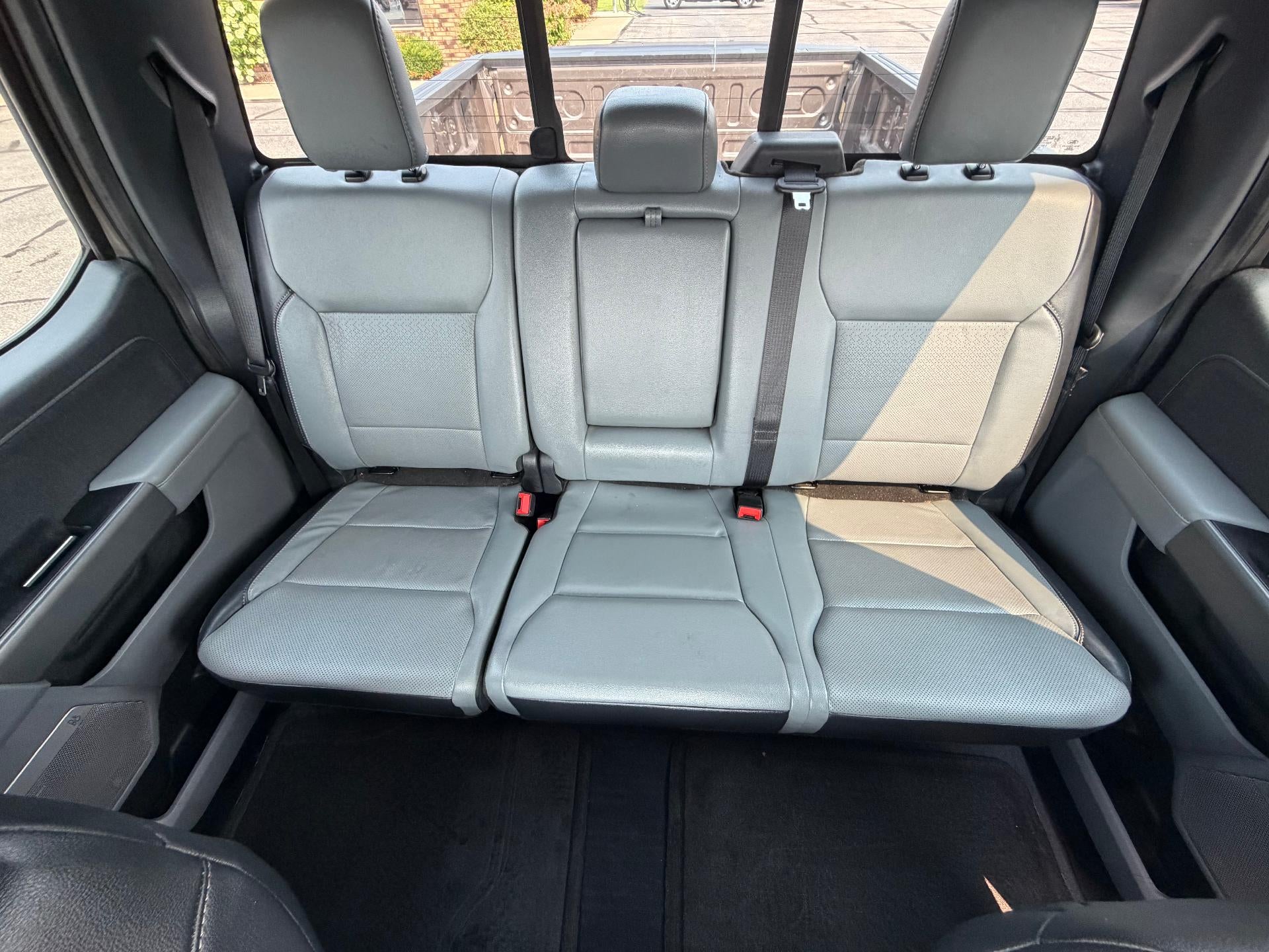 2023 Ford F-150 LARIAT 4WD SuperCrew 5.5' Box