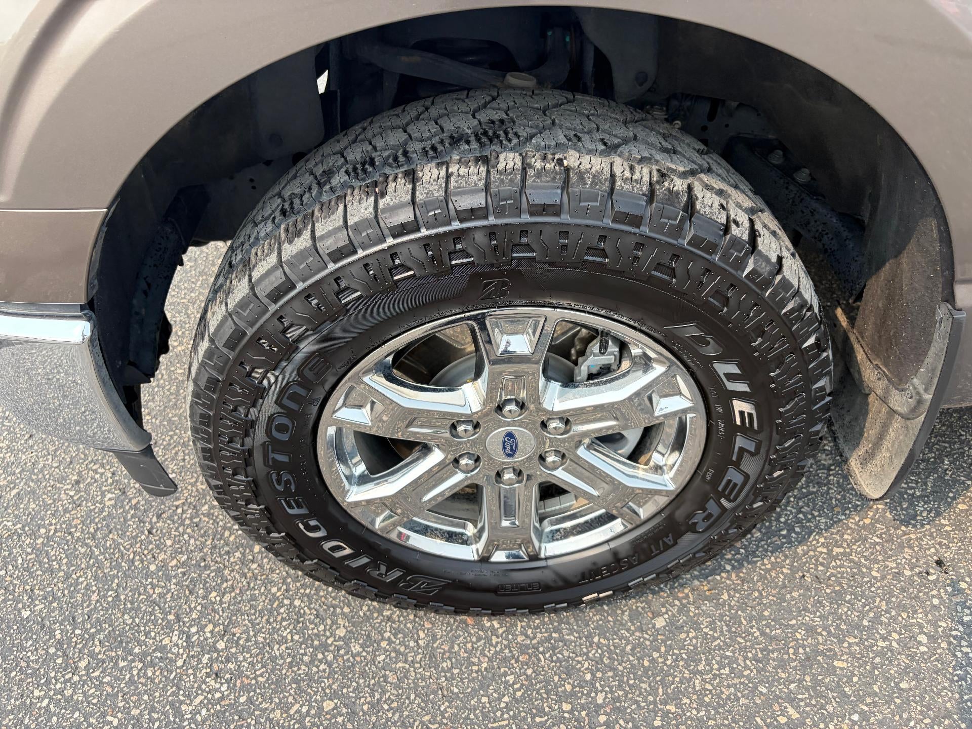 2023 Ford F-150 LARIAT 4WD SuperCrew 5.5' Box