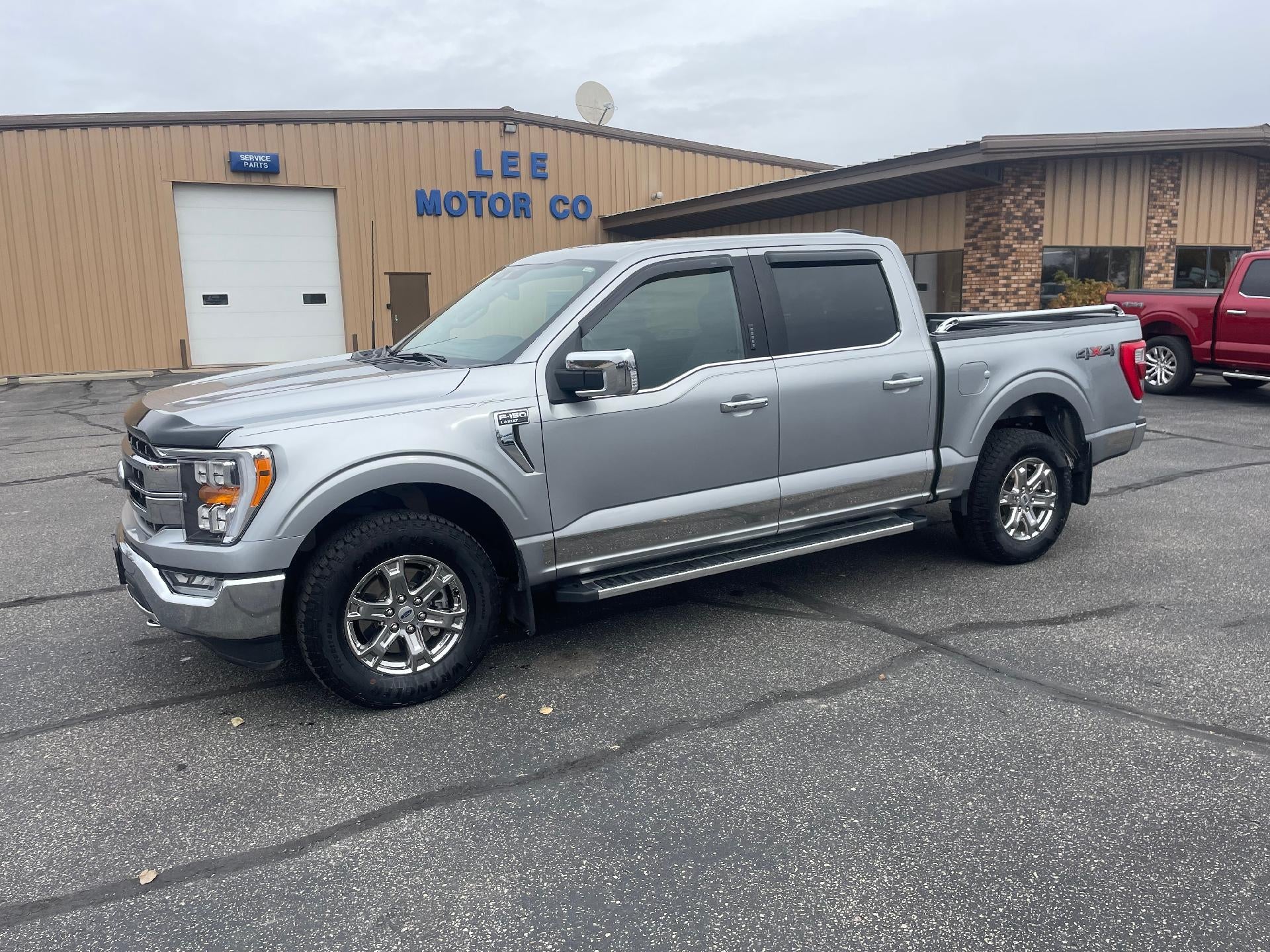 2022 Ford F-150 LARIAT 4WD SuperCrew 5.5' Box
