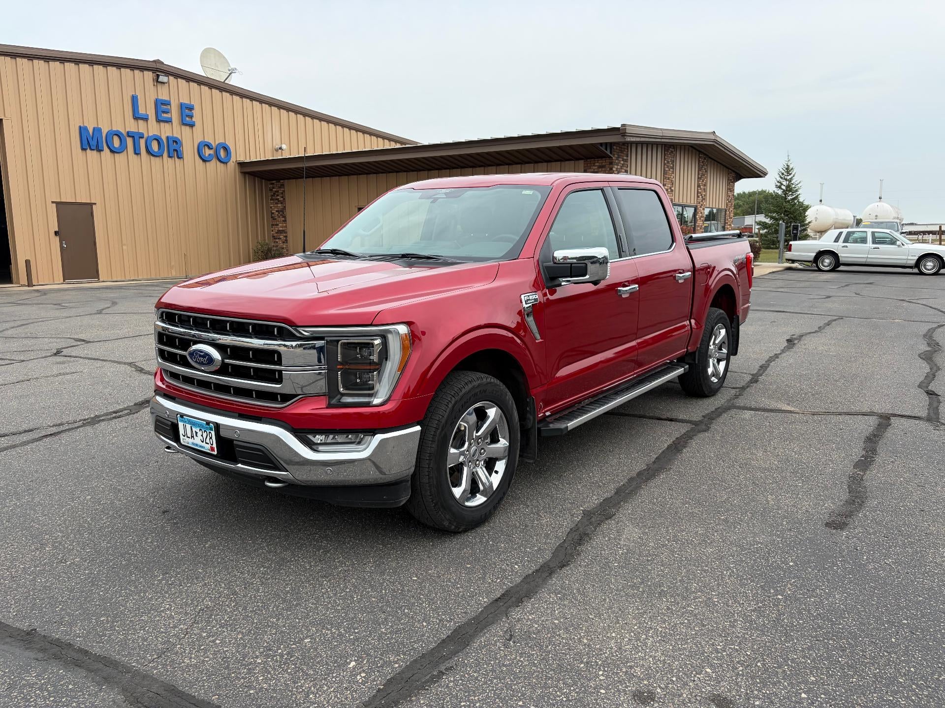 2022 Ford F-150 LARIAT 4WD SuperCrew 5.5' Box