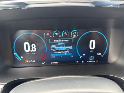2022 Ford F-150 LARIAT 4WD SuperCrew 5.5' Box