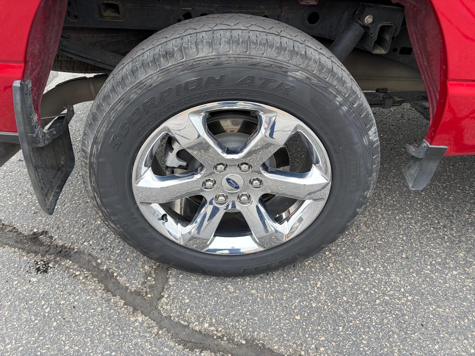 2022 Ford F-150 LARIAT 4WD SuperCrew 5.5' Box
