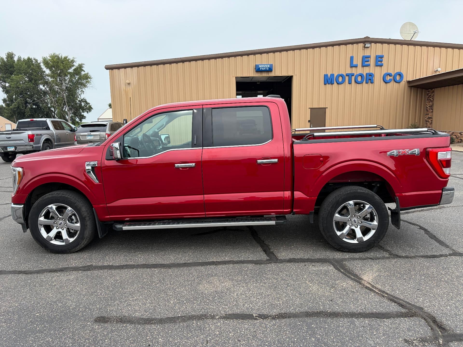 2022 Ford F-150 LARIAT 4WD SuperCrew 5.5' Box