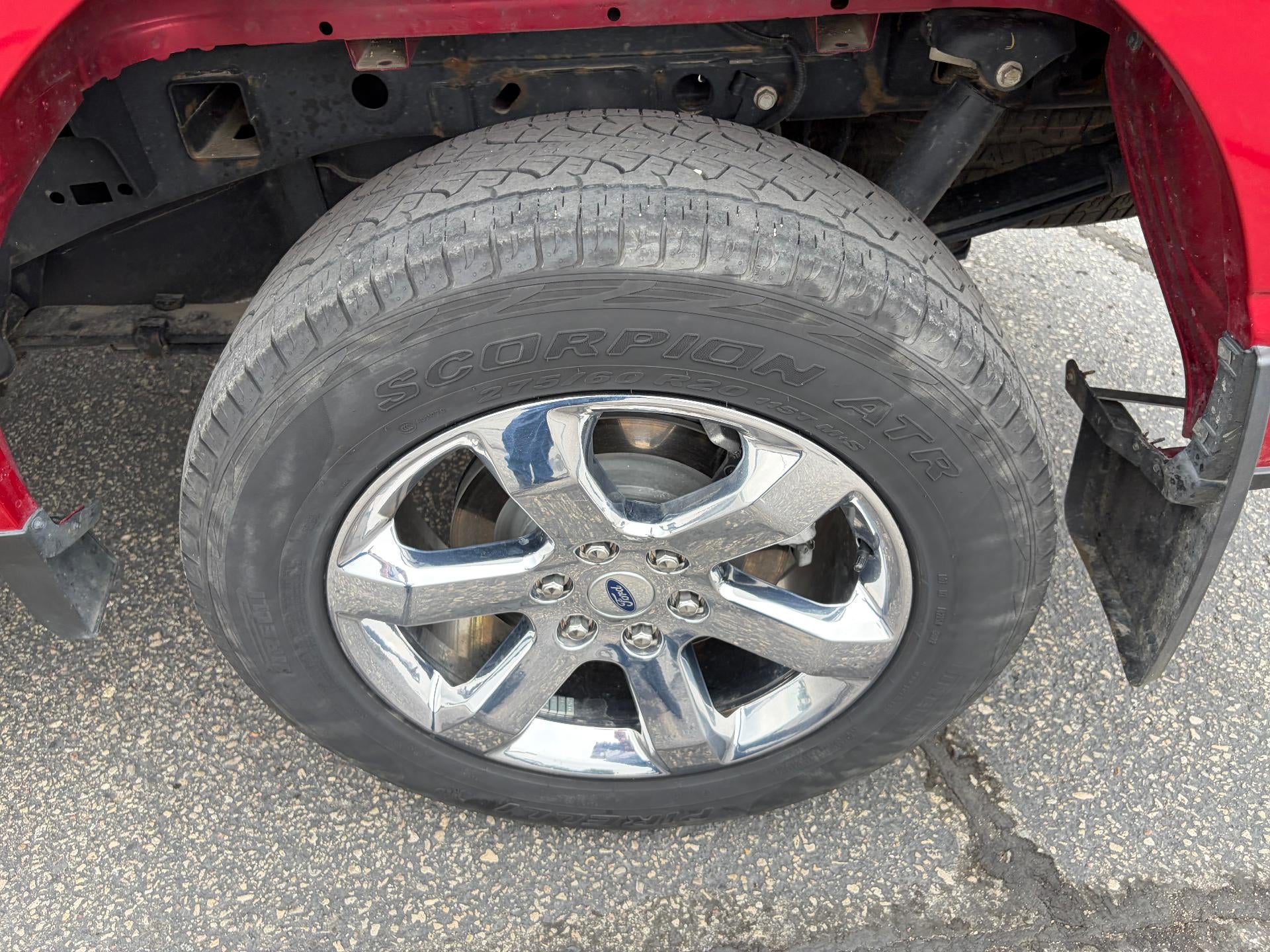 2022 Ford F-150 LARIAT 4WD SuperCrew 5.5' Box
