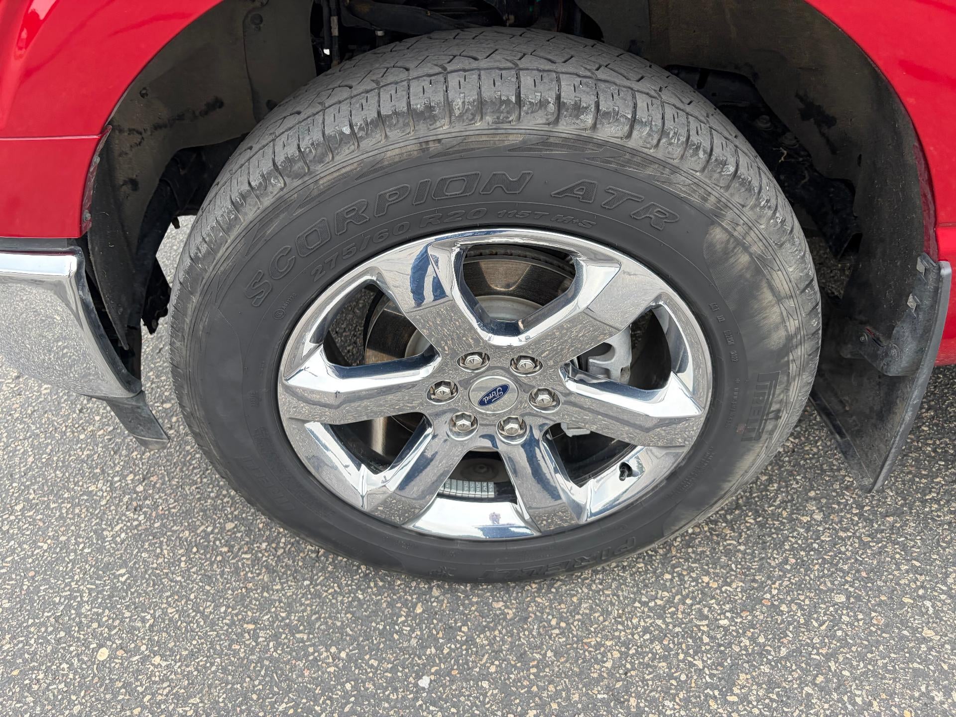 2022 Ford F-150 LARIAT 4WD SuperCrew 5.5' Box