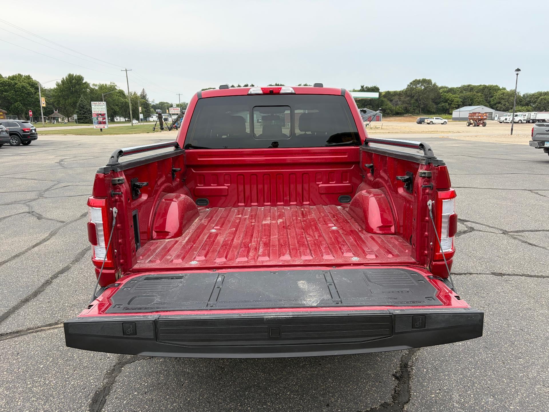 2022 Ford F-150 LARIAT 4WD SuperCrew 5.5' Box