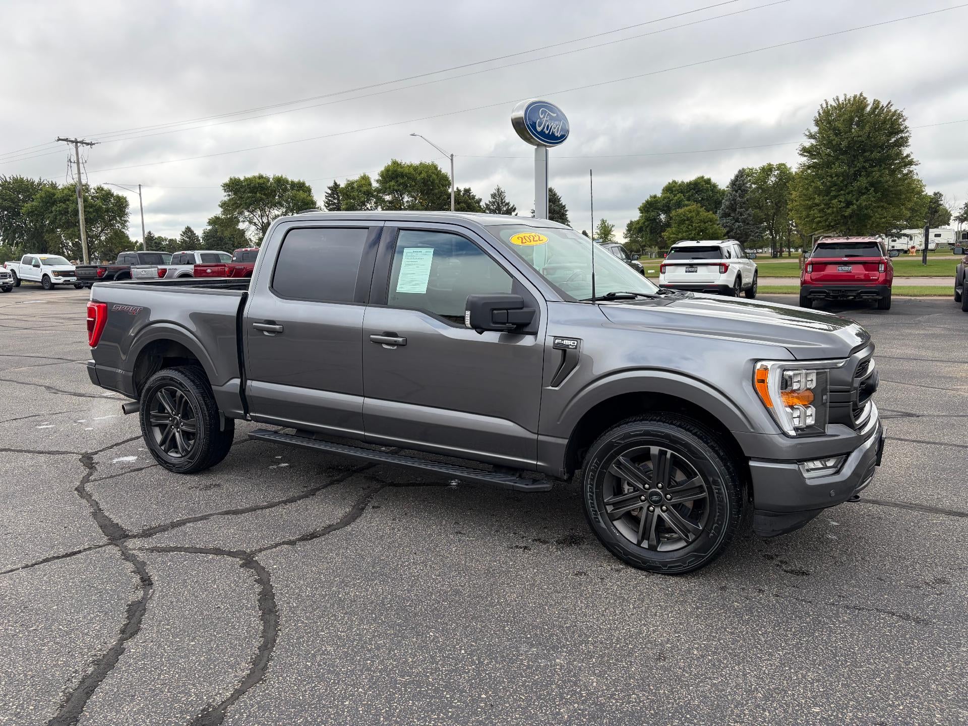 2022 Ford F-150 XLT 4WD SuperCrew 5.5' Box