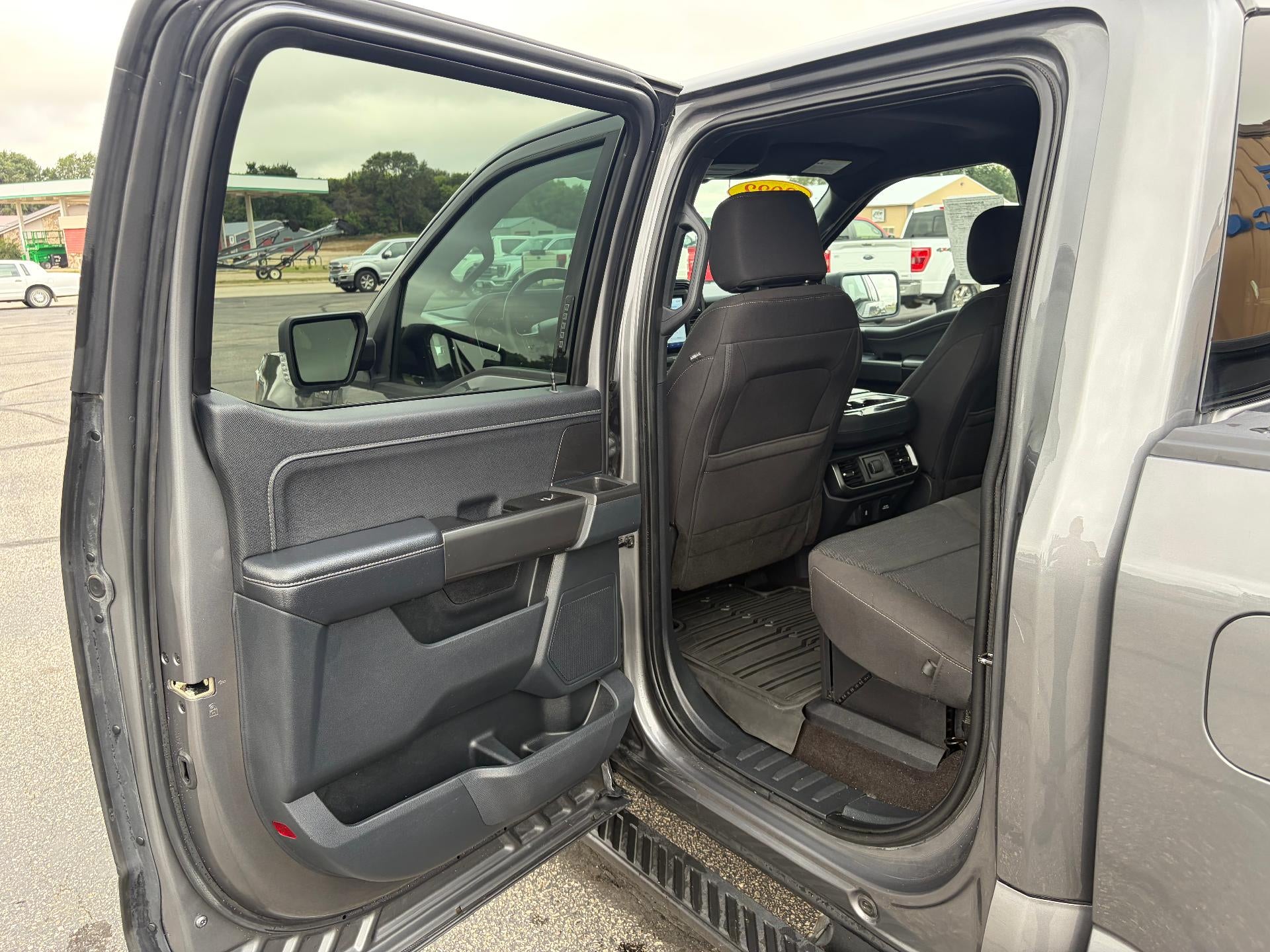 2022 Ford F-150 XLT 4WD SuperCrew 5.5' Box