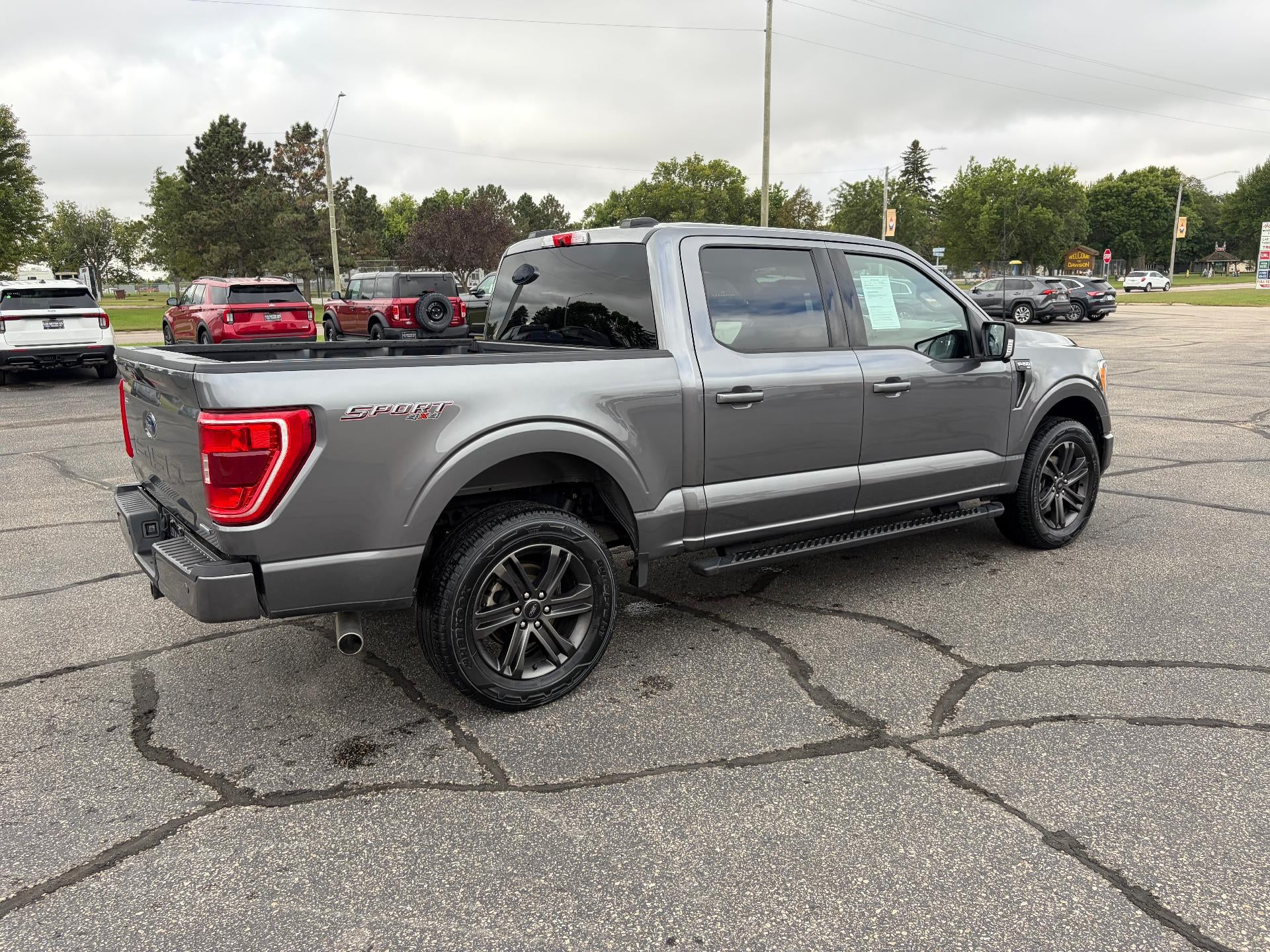 2022 Ford F-150 XLT 4WD SuperCrew 5.5' Box