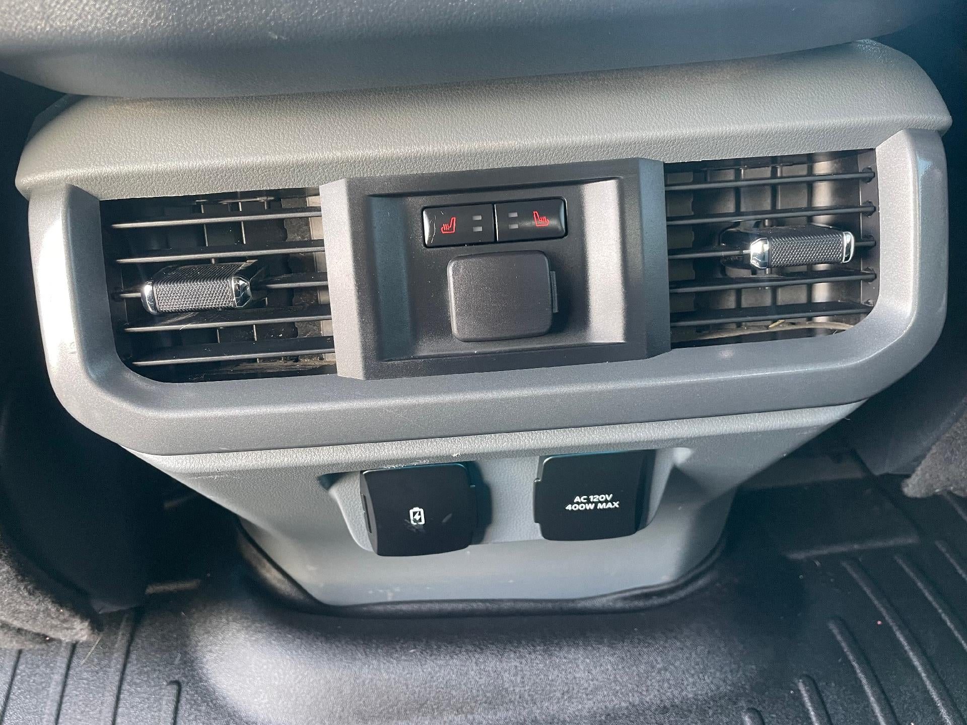 2022 Ford F-150 LARIAT 4WD SuperCrew 5.5' Box