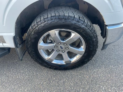 2022 Ford F-150 LARIAT 4WD SuperCrew 5.5' Box