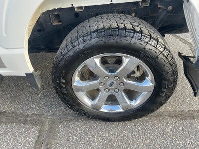 2022 Ford F-150 LARIAT 4WD SuperCrew 5.5' Box