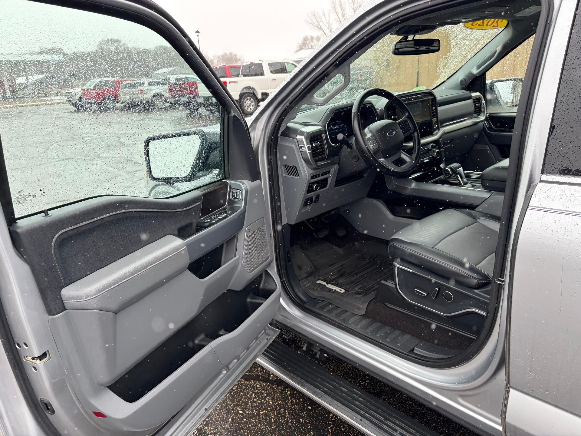 2023 Ford F-150 LARIAT 4WD SuperCrew 6.5' Box