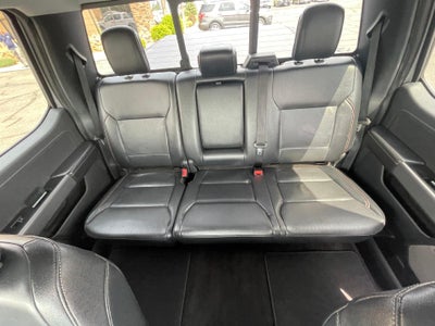 2022 Ford F-150 LARIAT 4WD SuperCrew 5.5' Box