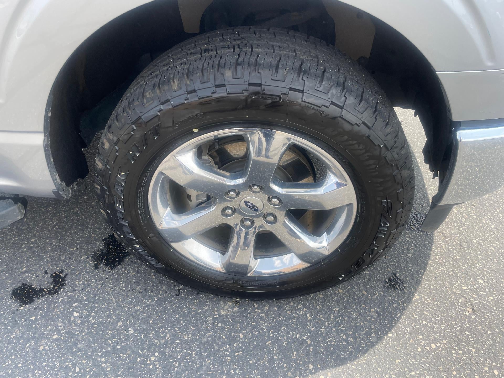 2022 Ford F-150 LARIAT 4WD SuperCrew 5.5' Box