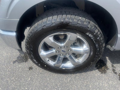 2022 Ford F-150 LARIAT 4WD SuperCrew 5.5' Box