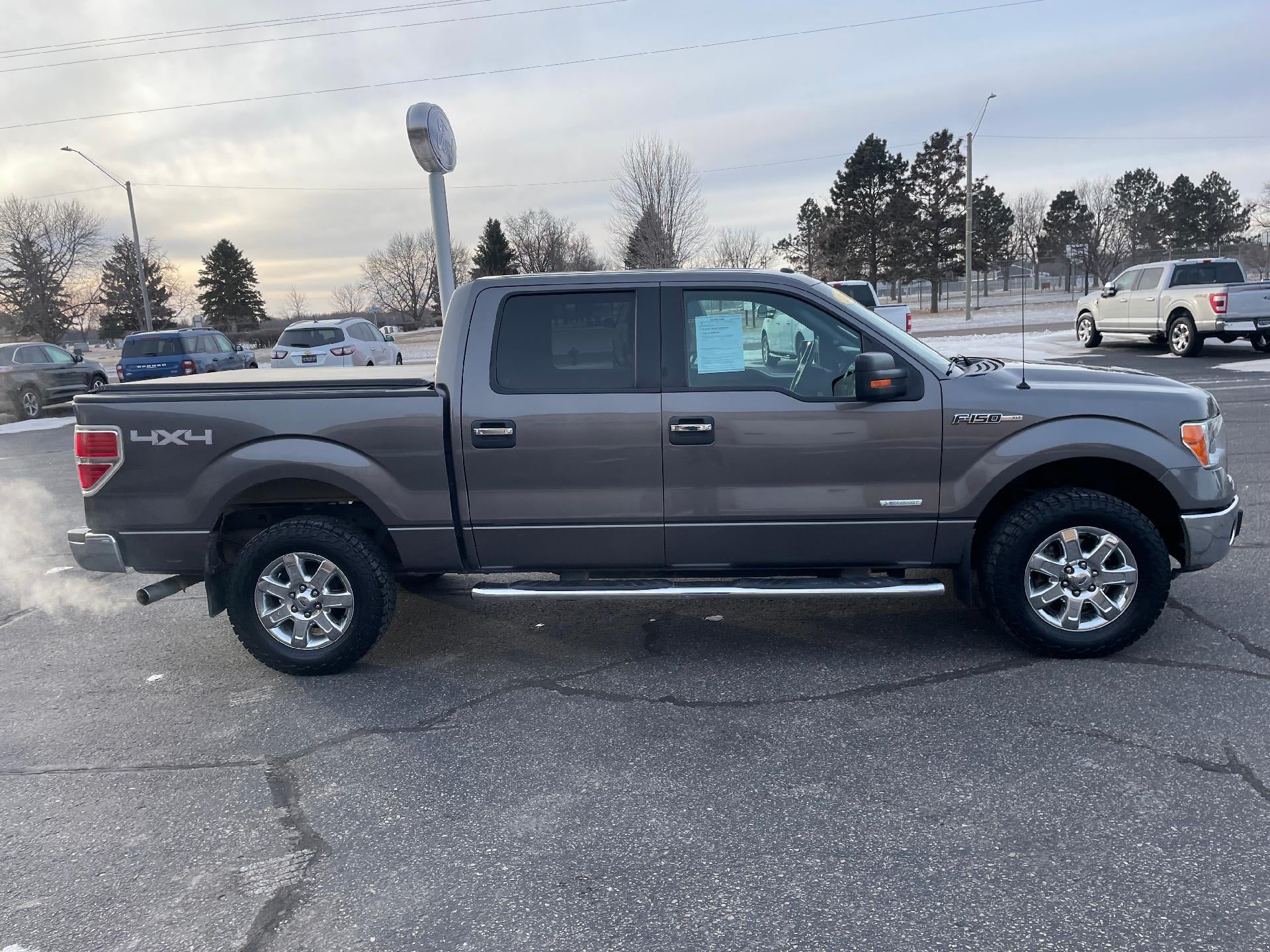 2013 Ford F-150 4WD SuperCrew 5-1/2 Ft Box XLT