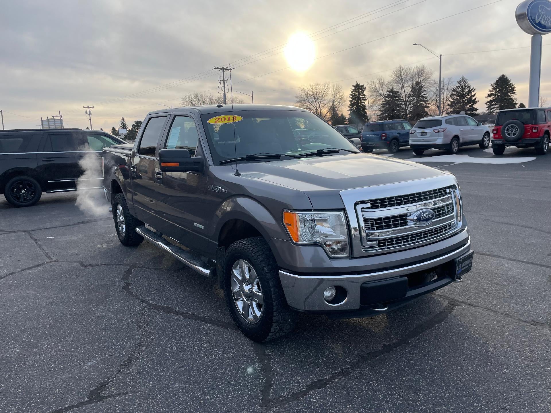 2013 Ford F-150 4WD SuperCrew 5-1/2 Ft Box XLT