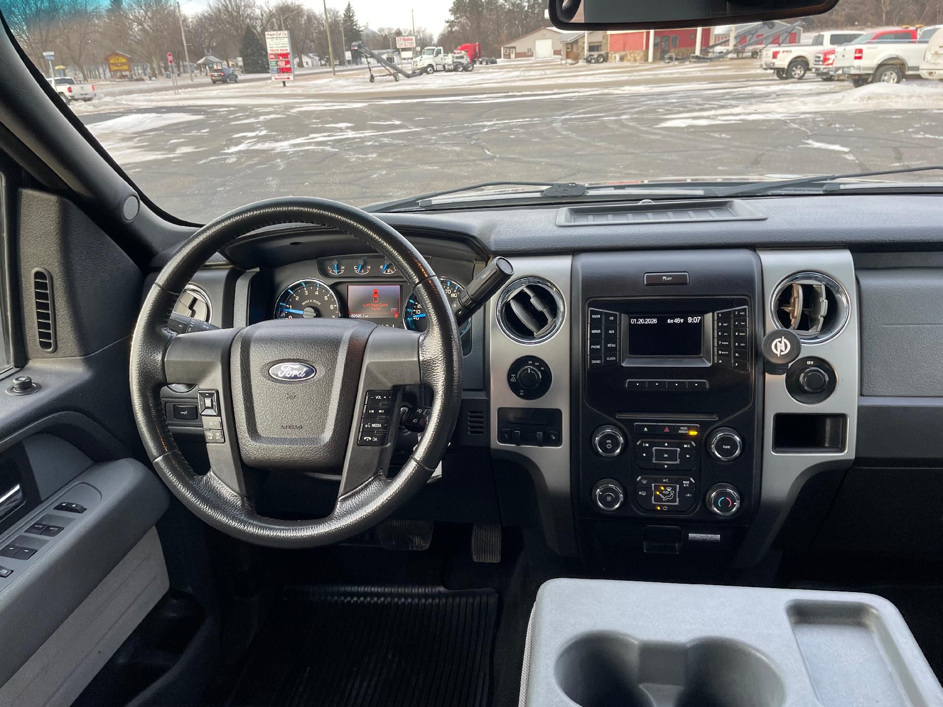 2013 Ford F-150 4WD SuperCrew 5-1/2 Ft Box XLT