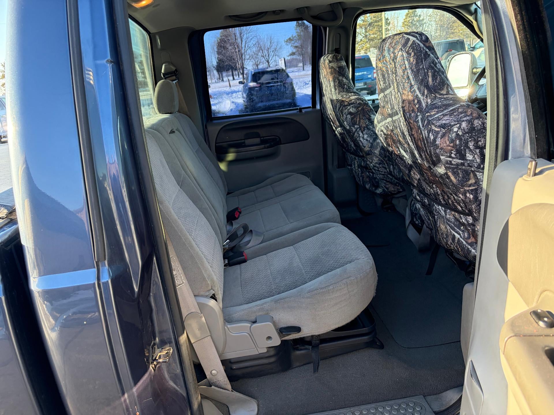 2004 Ford Super Duty F-350 SRW XLT