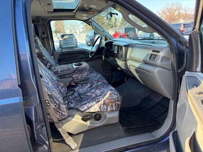 2004 Ford Super Duty F-350 SRW XLT