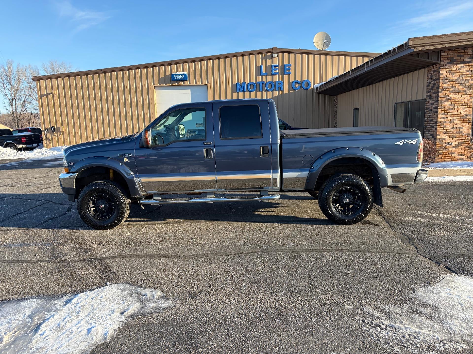2004 Ford Super Duty F-350 SRW XLT