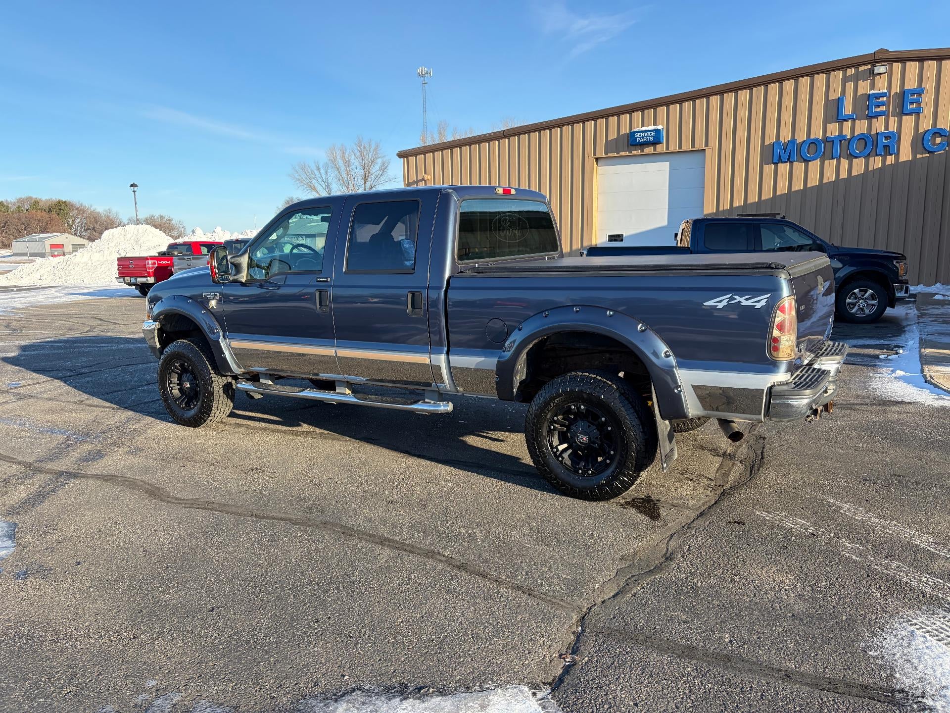 2004 Ford Super Duty F-350 SRW XLT
