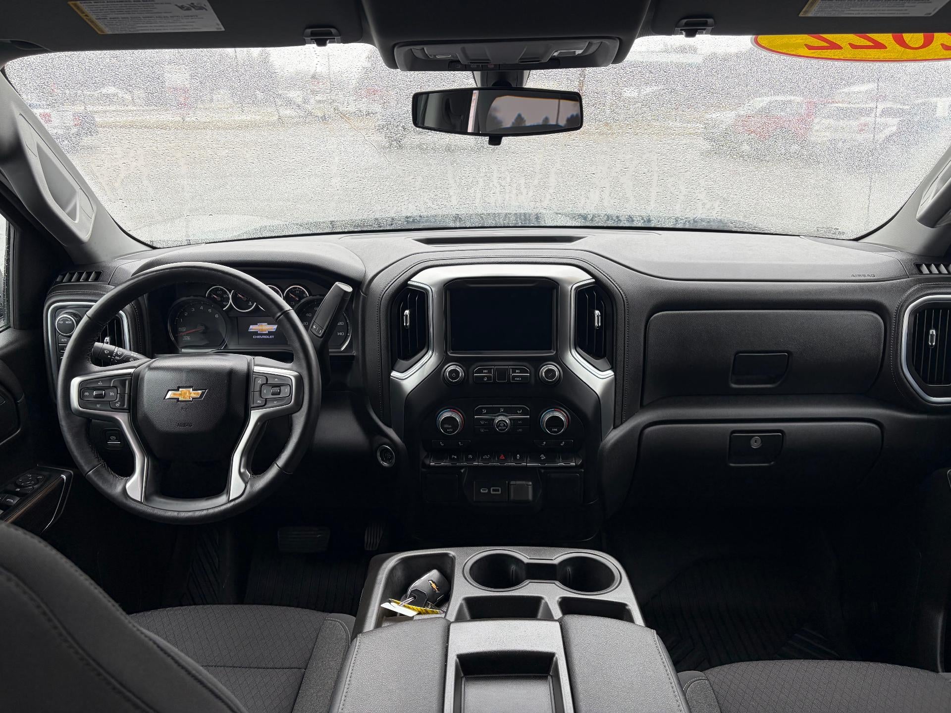 2022 Chevrolet Silverado 1500 LTD Crew Cab Short Box 4-Wheel Drive LT 1LT