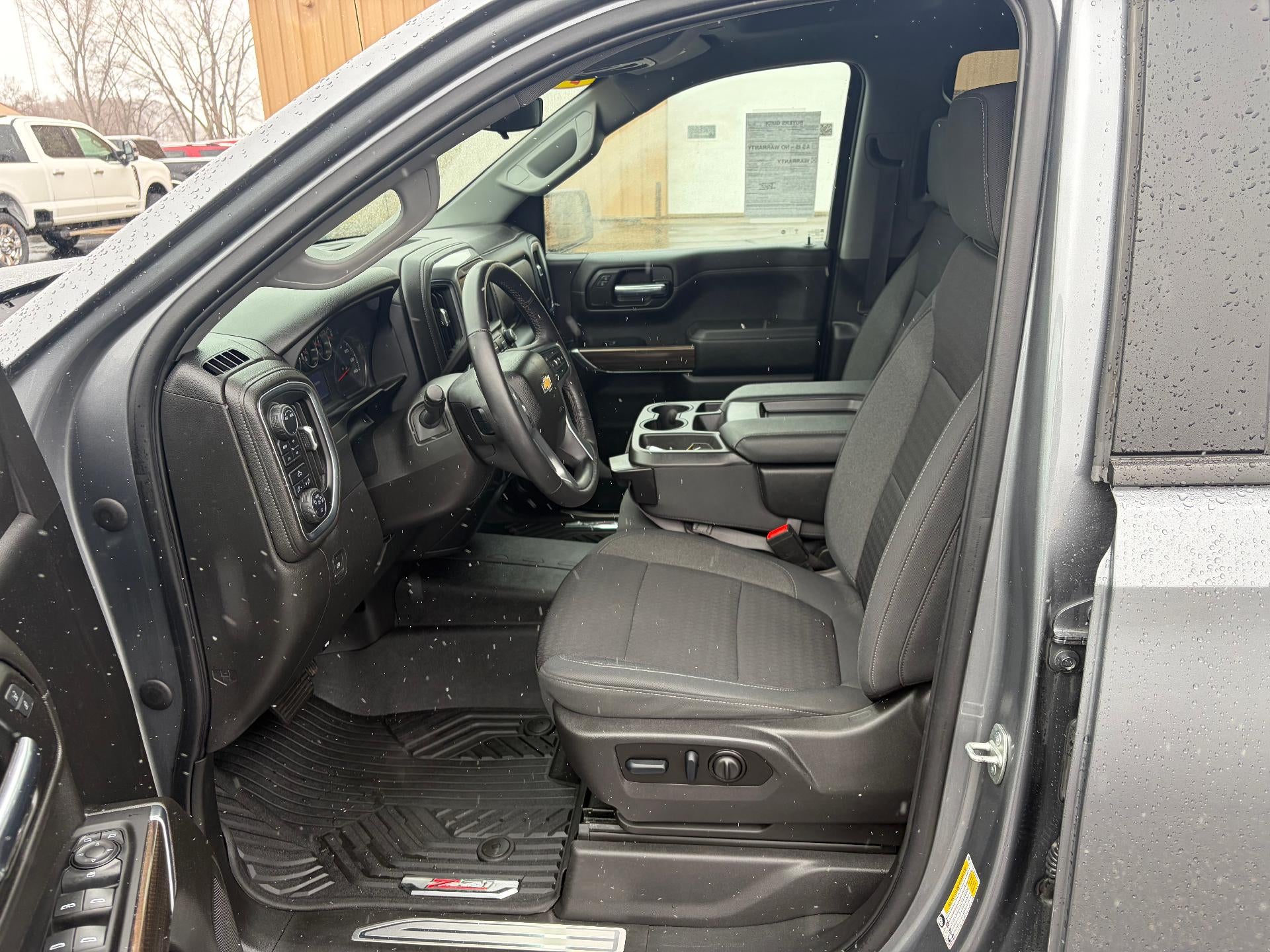 2022 Chevrolet Silverado 1500 LTD Crew Cab Short Box 4-Wheel Drive LT 1LT