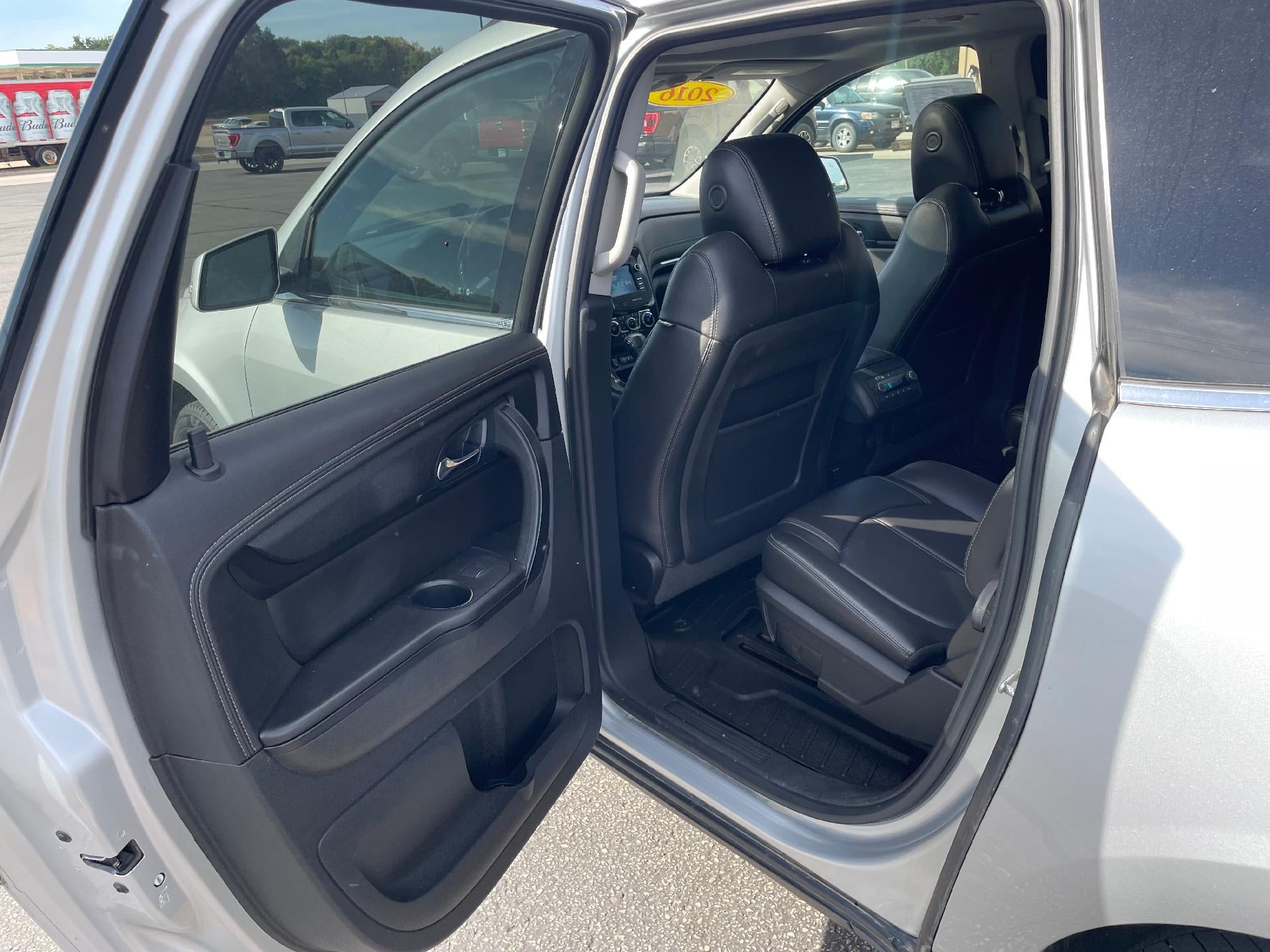 2016 Chevrolet Traverse AWD 2LT