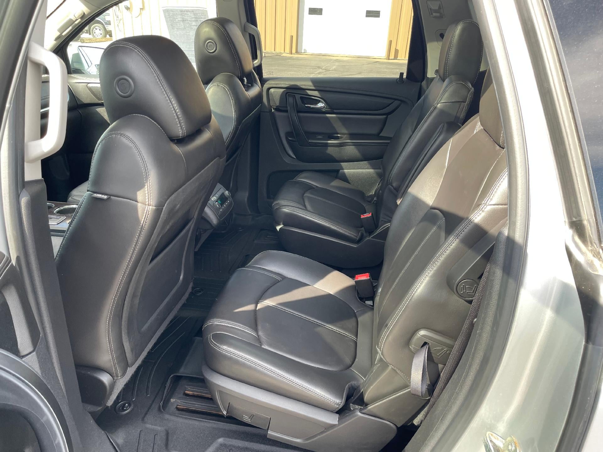 2016 Chevrolet Traverse AWD 2LT