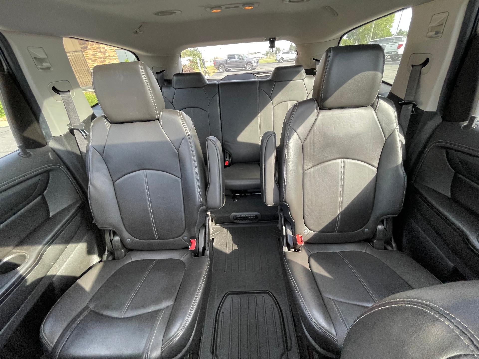 2016 Chevrolet Traverse AWD 2LT