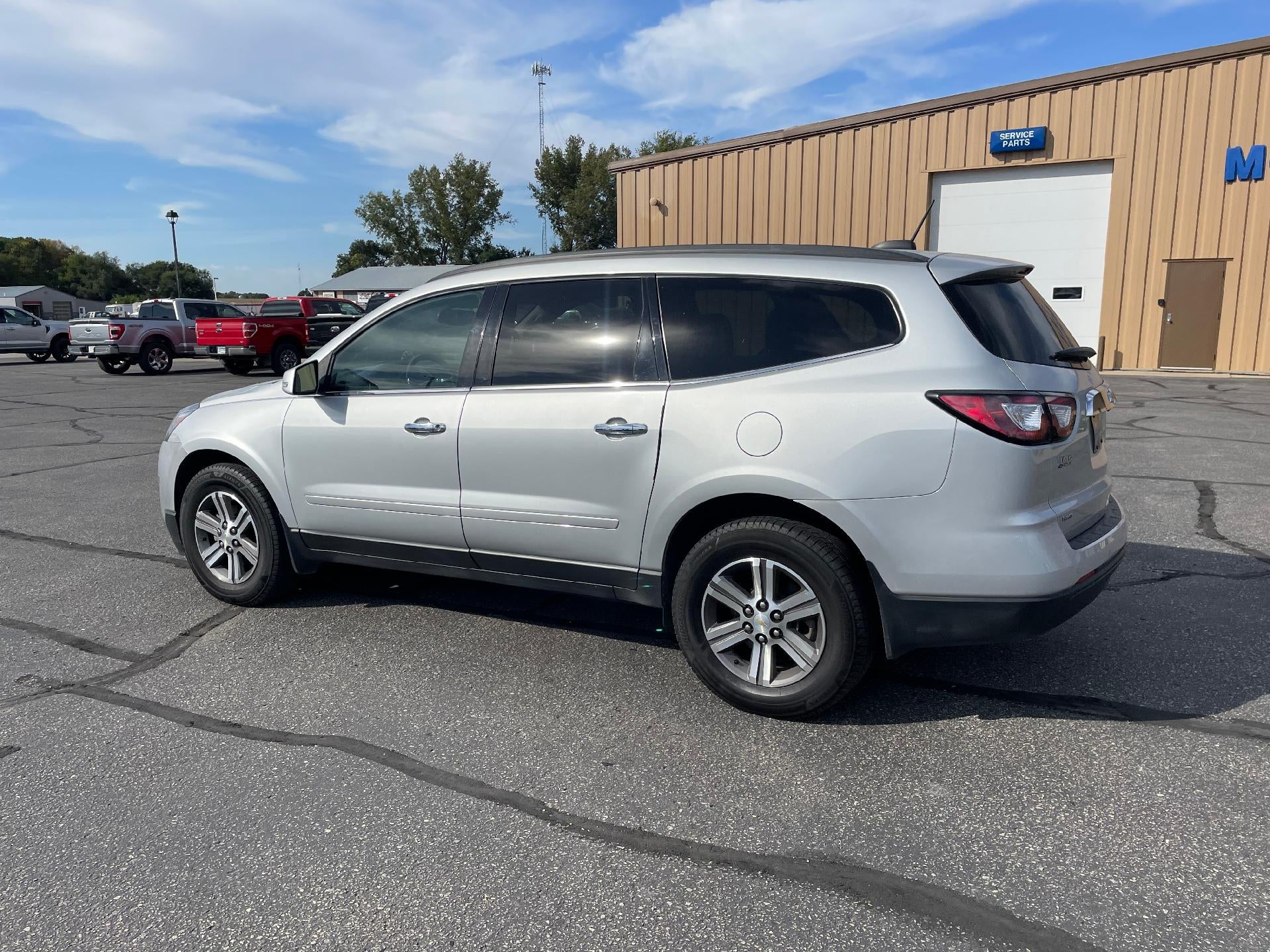 2016 Chevrolet Traverse AWD 2LT